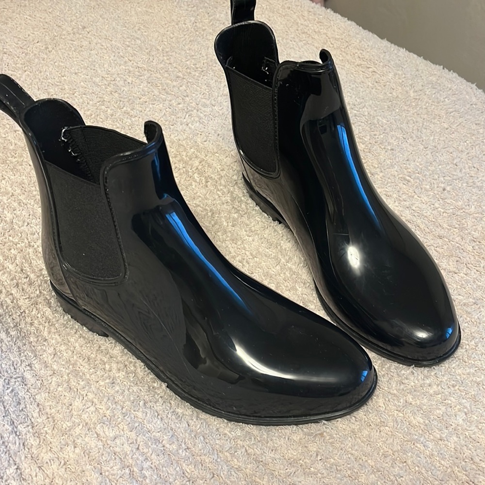 Black Short Rain Boots